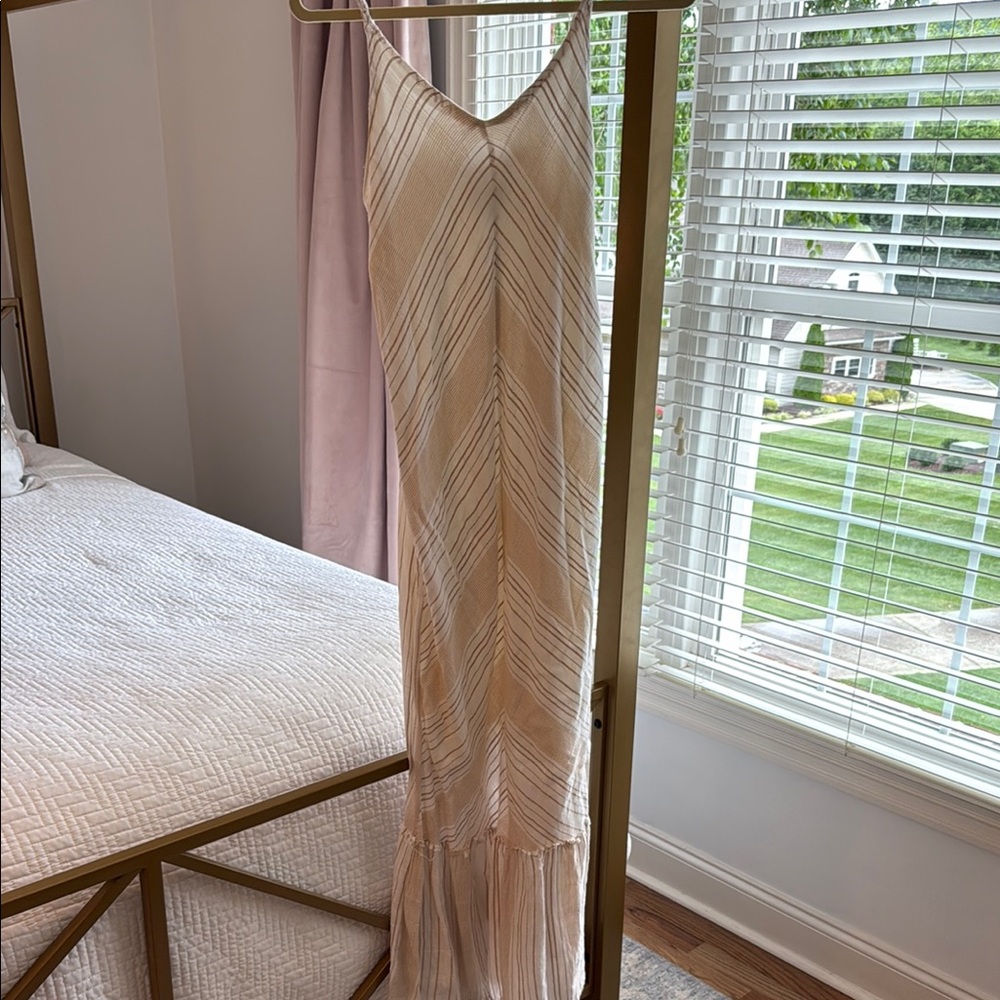 Knox Rose Cream Maxi Gown